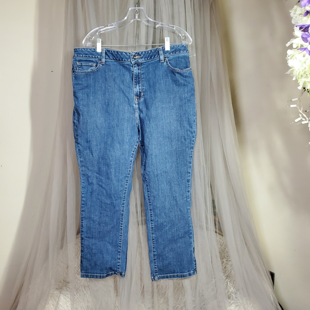 LL Bean Classic Fit Straight Leg Jeans Capsule Heritage Blue 18P Elevated Basic
